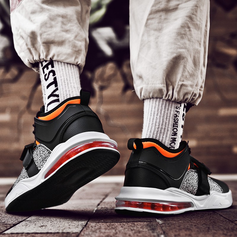 Giày sneakers Cổ thấp thể thao dành cho nam kích thước từ 39-46 | BigBuy360 - bigbuy360.vn