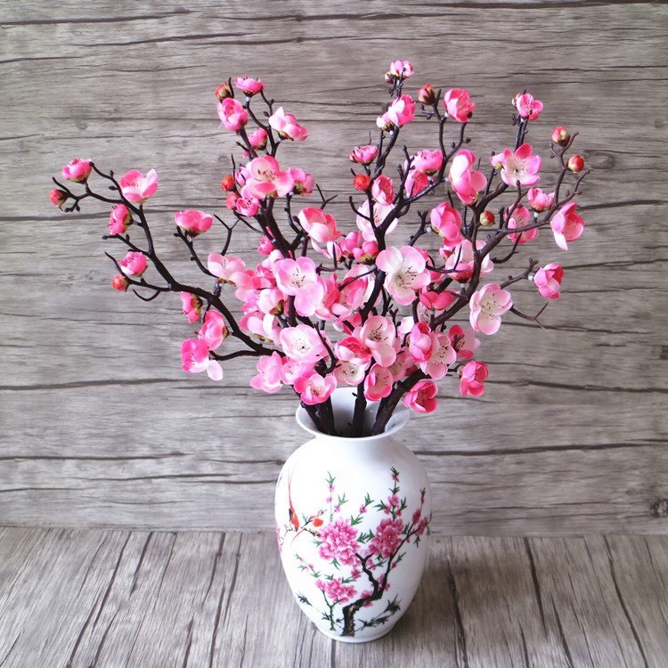 Cành đào trang trí tết