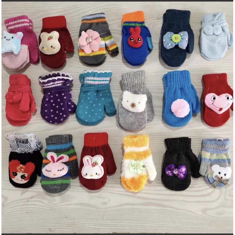 Găng tay len bé gái 0-4 tuổi