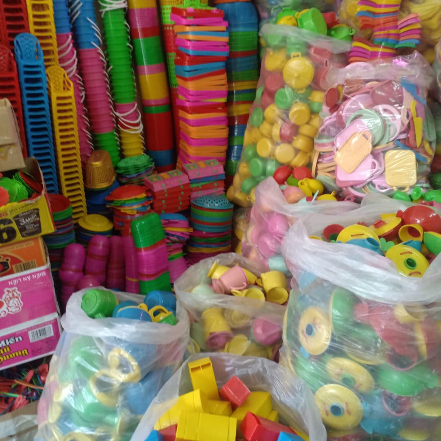 Đồ chơi cho bé – Bộ đồ chơi nấu ăn nhà bếp bằng nhựa cao cấp Việt Nam cân kg giá sỉ – Mum Kids