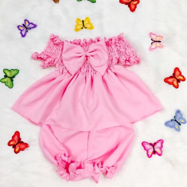 Bộ bé gái chị huyền