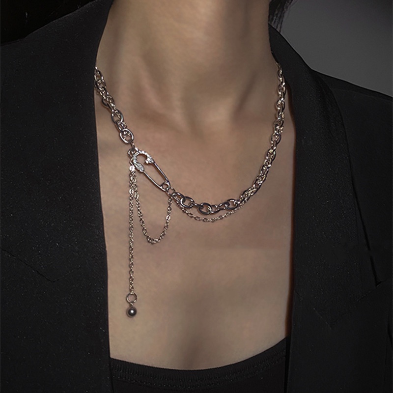 Vòng cổ Dạng Chuỗi Xích Phối Tua Rua Phong Cách hip hop Thời Trang Cho Nam Và Nữ