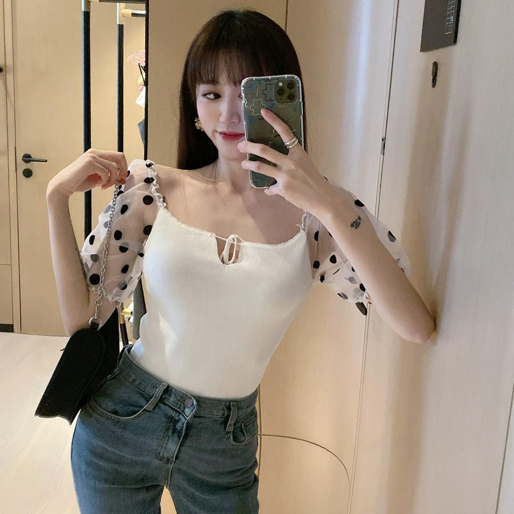 Áo kiểu croptop dệt kim tay phồng hoạ tiết chấm bi thanh lịch thời trang cho nữ