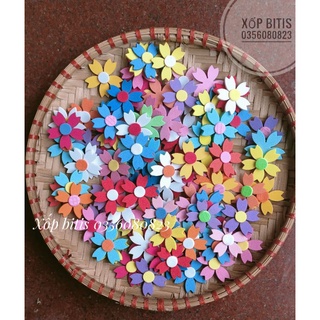 100 Hoa 3,5cm đã gắn nhụy xốp làm hoa bé ngoan hoặc trang trí mầm non