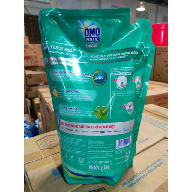 Nước giặt omo matic khử mùi hương chanh yuzu bạc hà túi 2.3 lít