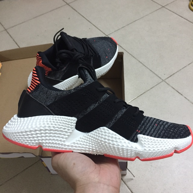 Giầy ADIDAS_PROPHERE màu đen đỏ đế trắng