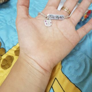 Vòng khắc tên theo yêu cầu