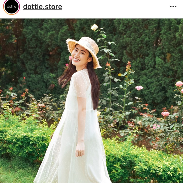 đầm dottie