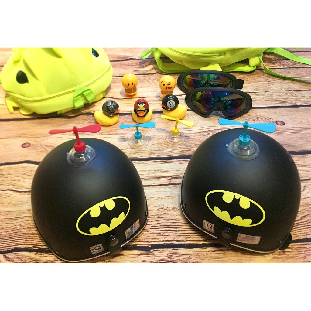 Mũ bảo hiểm nửa đâù BATMAN kèm kính xốp ép nhiệt khoá đỏ Shop Mũ 192