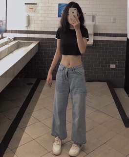 Croptop Cổ Tròn Phối Viền