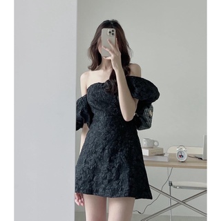 Váy trễ vai vải xốp nổi cao cấp. Váy tay bồng che bắp tay siêu xinh