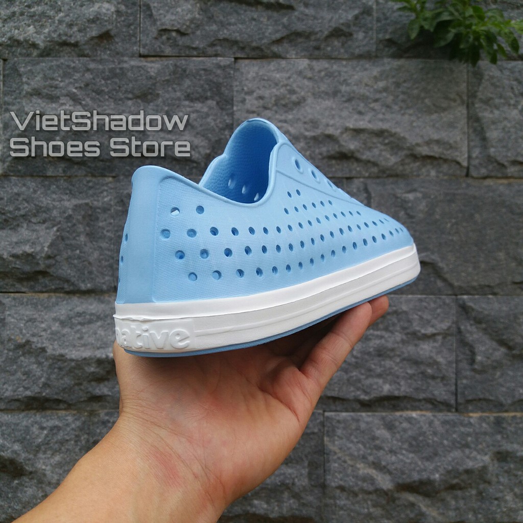 Giày nhựa siêu nhẹ nam nữ - Chất liệu nhựa xốp siêu nhẹ, không thấm nước - Màu Xanh biển