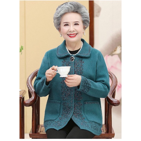 Áo Len Cổ Bẻ Cài Cúc Trung Niên