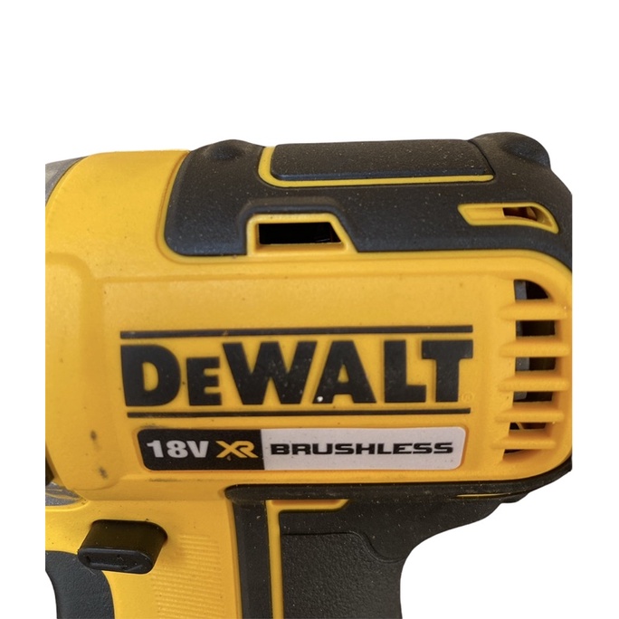 Máy bắt vít Dewalt 887   khủng 205N.m bảo hành 3 năm