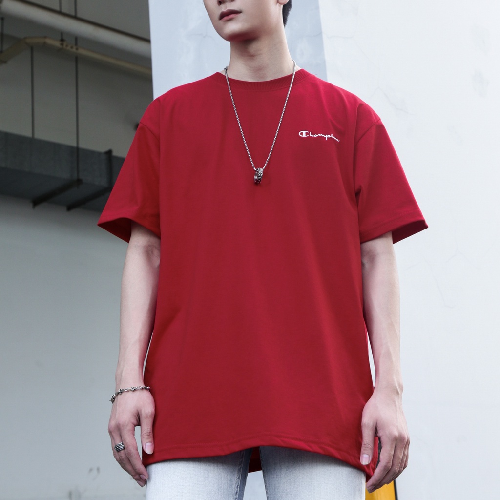 Áo Thun Champion Màu Đỏ Tươi Thêu Chữ Màu Trắng Chất Liệu 100% Cotton Thoáng Mát Form Rộng Thoải Mái