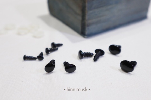 Mắt thú Oval có chốt