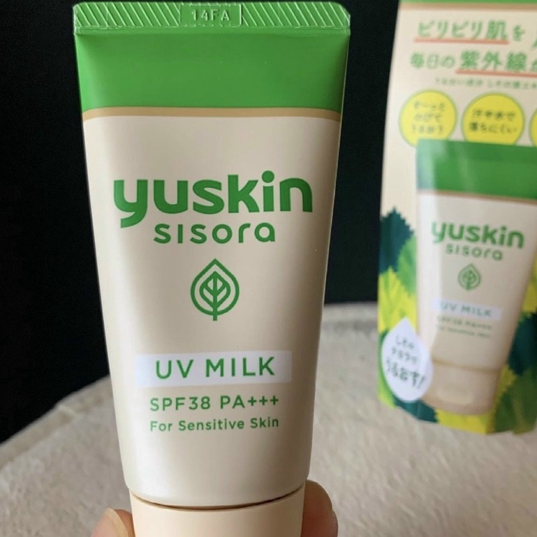 Sữa Chống Nắng Yuskin Sisora UV Milk Chiết Xuất Lá Tía Tô (Tuýp 40g​)