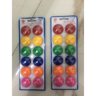 Nam châm 3cm loại to vỉ 12 viên