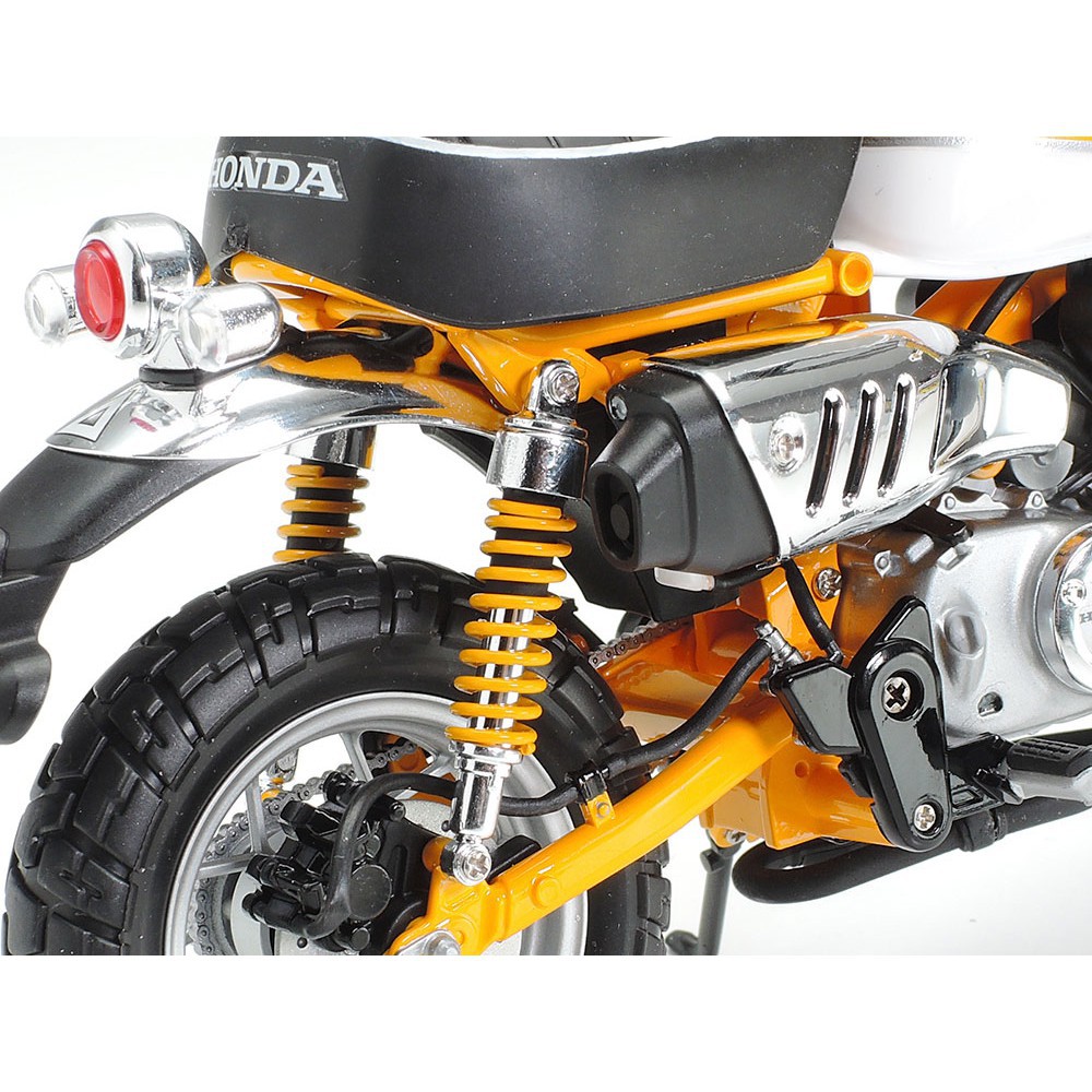 Mô hình lắp ráp xe Mô tô 1/12 SCALE Honda Monkey125 Tamiya 14134 - GDC