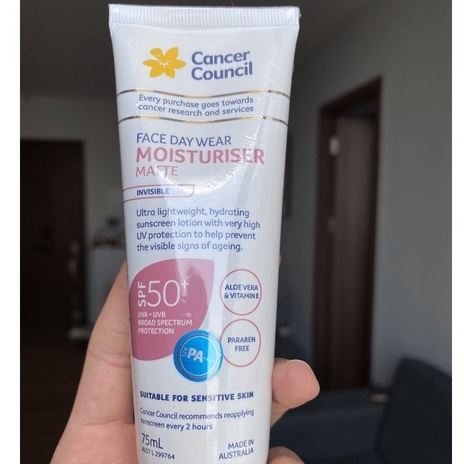 Kem chống nắng Cancer Council Face Day Wear Invisible SPF 50+/ PA ++++