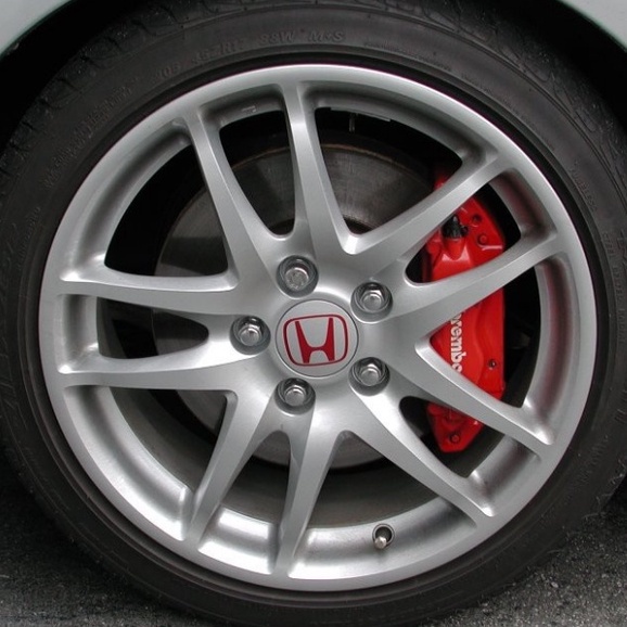 Bộ 2 Ốp má phanh hợp kim Brembo cho xe ô tô size mâm 16-17inch phong cách thể thao, mạnh mẽ