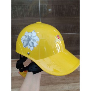 Mũ bảo hiểm kiểu lưỡi trai