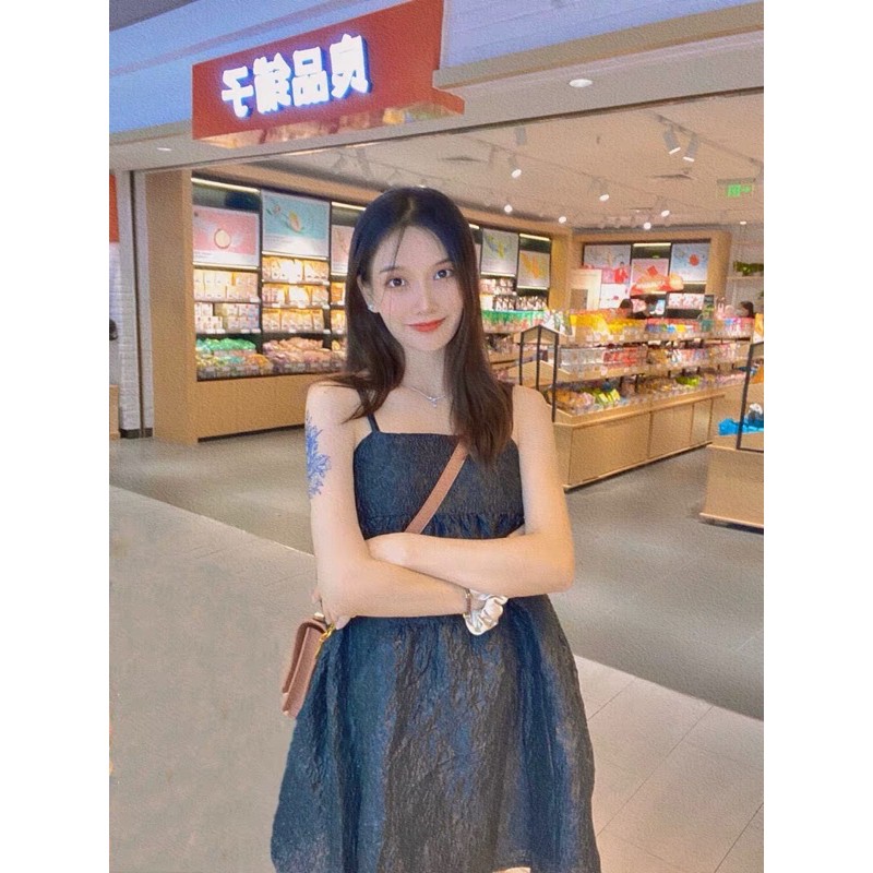 [SẴN-Tiktoker kimchung]Đầm babydoll 2 dây gấm hoạ tiết hoa nổi hot trend Tiktok SAM SAM BOUTIQUE | BigBuy360 - bigbuy360.vn