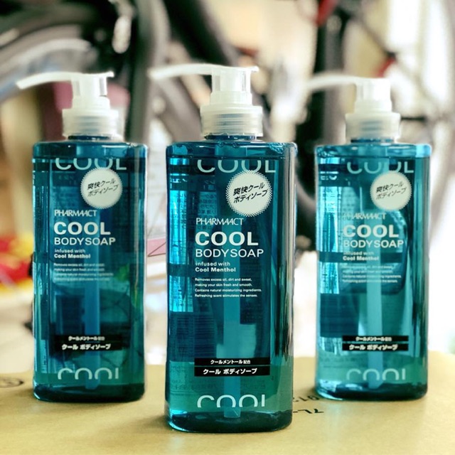 Gel tắm dành cho nam PHARMAACT COOL BODYSOAP