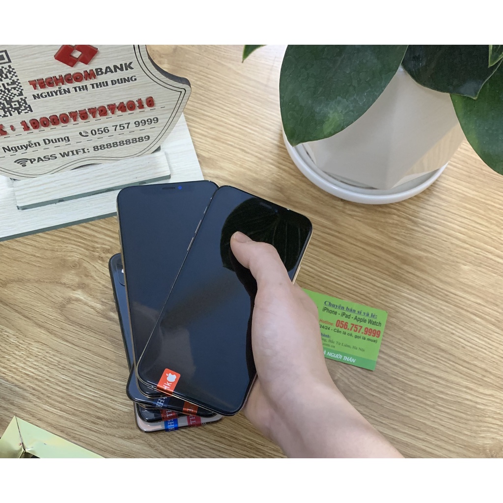 Điện thoại XS giá bèo Dung lượng 64GB Màn đẹp cấu hình cao BH 12 tháng