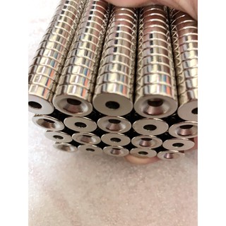 Nam châm viên 15x5 lỗ vát 5mm bắt vít cửa