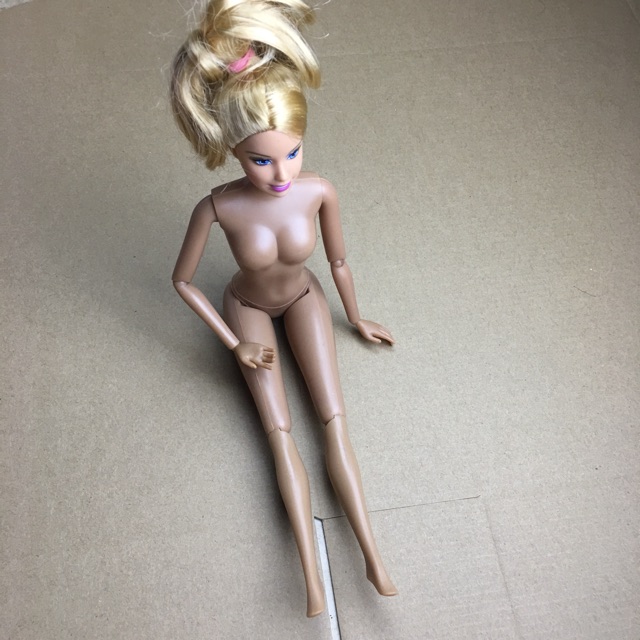 B3B- Cơ thể búp bê 11 khớp gắn vừa đầu búp bê barbie