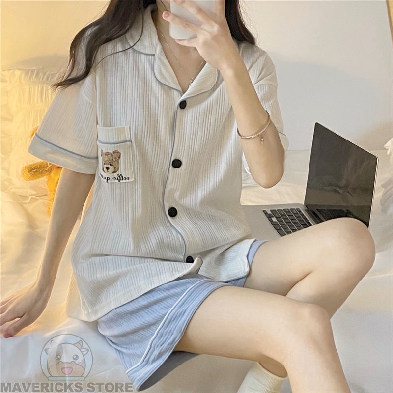 Bộ Đồ Ngủ Áo Tay Ngắn Và Quần short Họa Tiết Kẻ Sọc Màu Xanh Dương Phong Cách Hàn Quốc Thời Trang Mùa Hè Cho Nữ