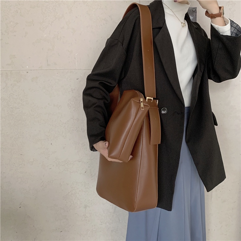 Túi đeo chéo một bên vai sức chứa lớn phong cách Hàn Quốc cổ điển thời trang dành cho học sinh 2021