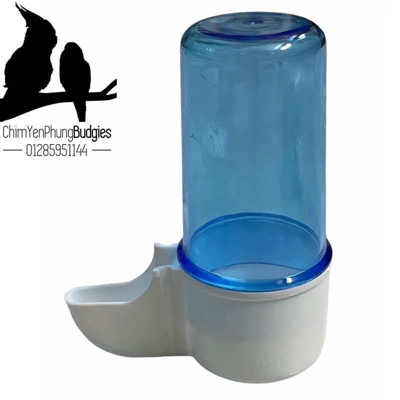 Ống nước xanh 72ml cho chim cảnh nhỏ.