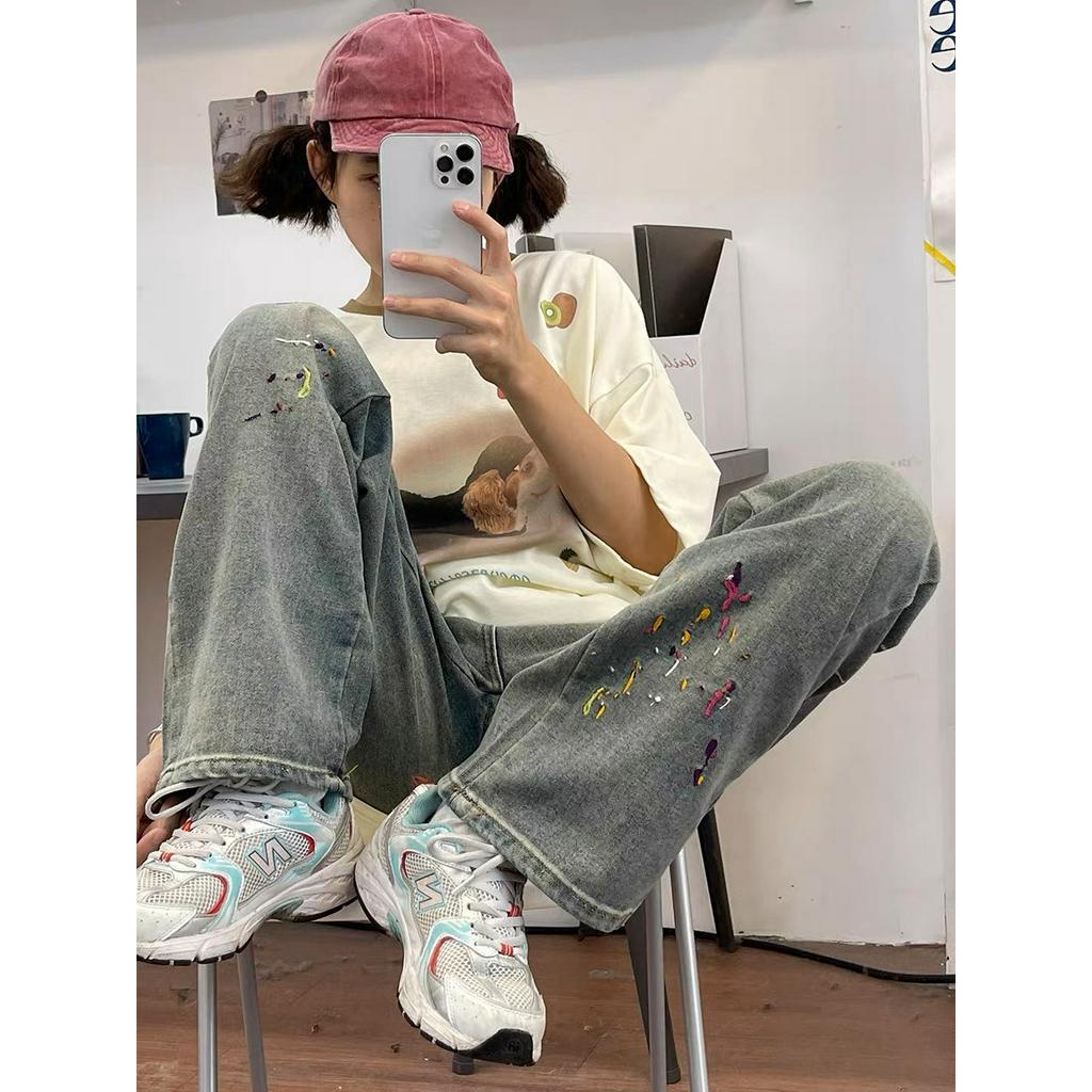 𝐋𝐘𝐂𝐇𝐄𝐍-Quần jeans hoạ tiết thêu