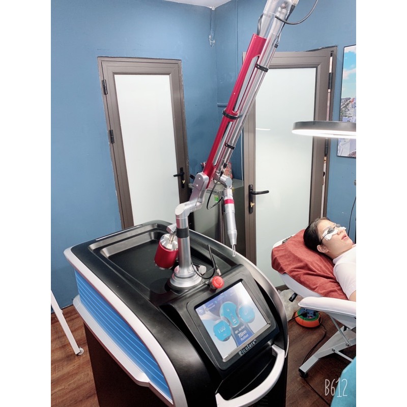 Máy Xoá Xăm LASER PICOSURE Trẻ Hoá Da, Trị Nám Tàn Nhang Trục Khuỷu - Thẩm Mỹ Huyền Trang