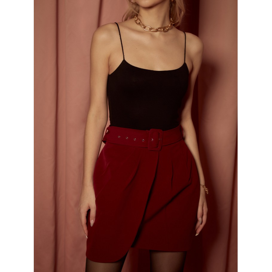 COCO SIN - Chân Váy Đỏ Tulip