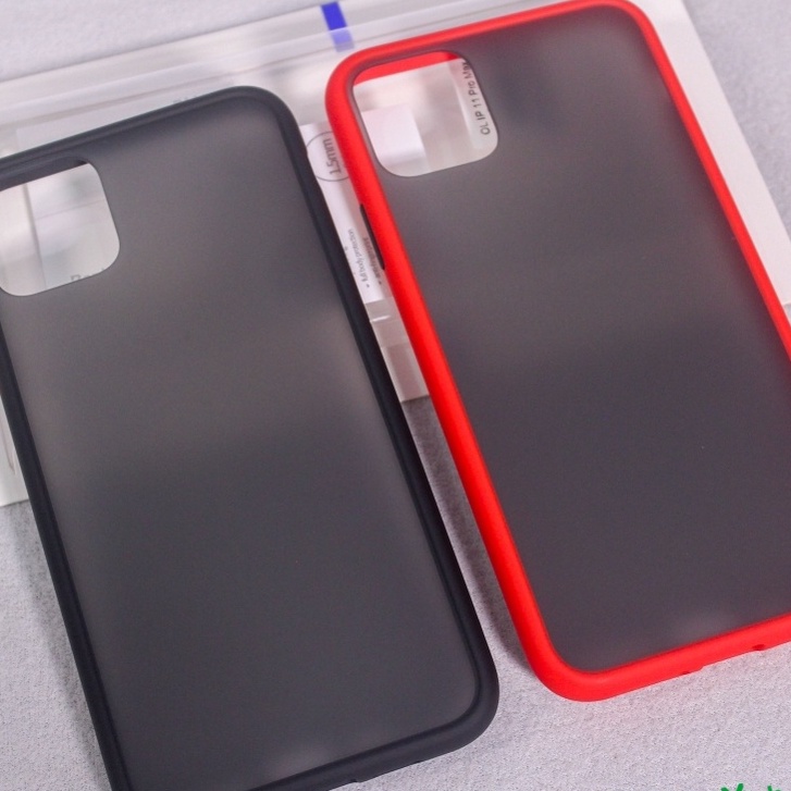 CHÍNH HÃNGỐp lưng nhám chống bám vân tay viền màu chống shock Likgus IPHONE 7 8 plus / x xs xr / max / 11 / pro