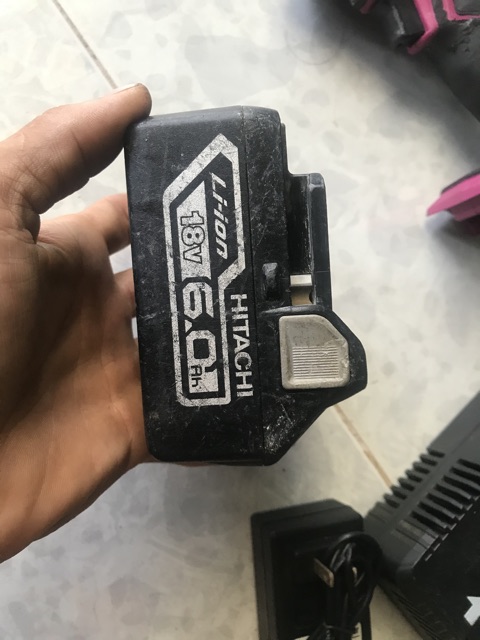 Pin zin 6A hitachi