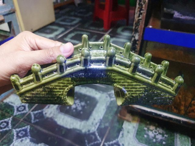 CẦU TRÁNG MEN TRANG TRÍ HỒ CÁ NON BỘ 20X4X8CM