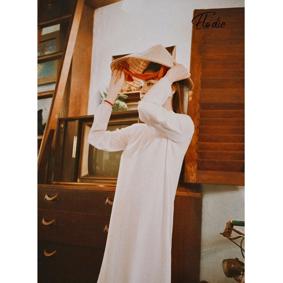 Áo Dài Cách Tân Dáng Suông Lụa Đông Hưng Trắng