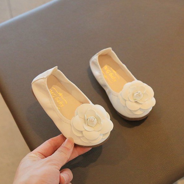 Xăng đan Mềm Mại Họa Tiết Hoa Đáng Yêu Dành Cho Bé Gái