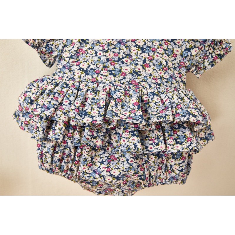 Suit body bé gái hoa nhí