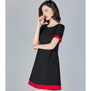 Đầm suông A JuKi Thexuchu tay và gấu phối đỏ