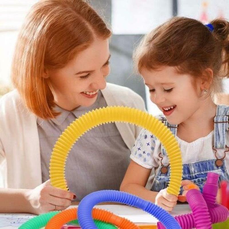 Đồ chơi ống thoát ống lò xo xoắn nhiều màu giải trí giảm căng thẳng giải stress cho trẻ em và người lớn