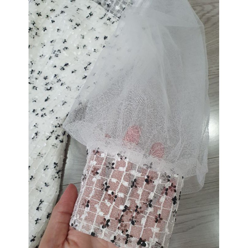 Đầm Elise trắng phối lưới sz S