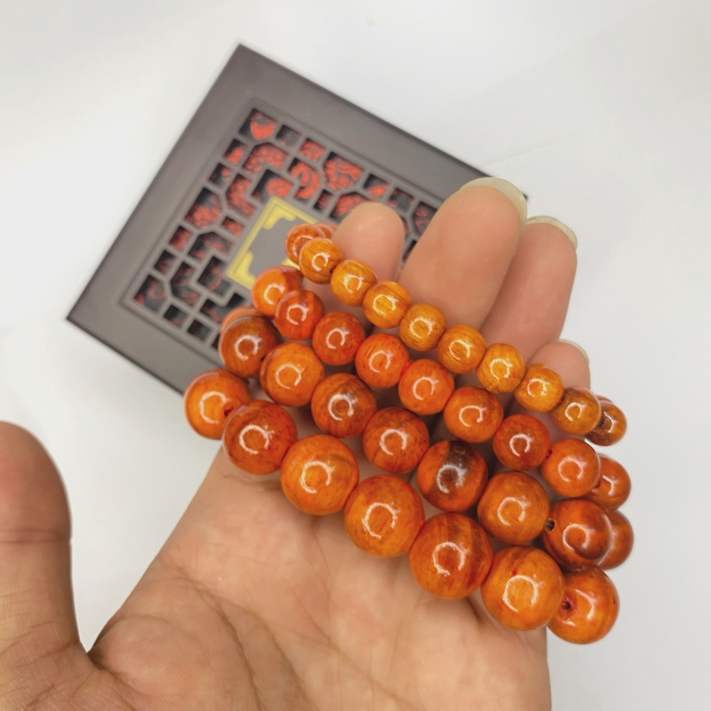 Vòng tay gỗ huyết long MỘC JEWELRY huyết rồng size thấu quang- Vòng gỗ phong thủy huyết long  tài lộc cho nam nữ