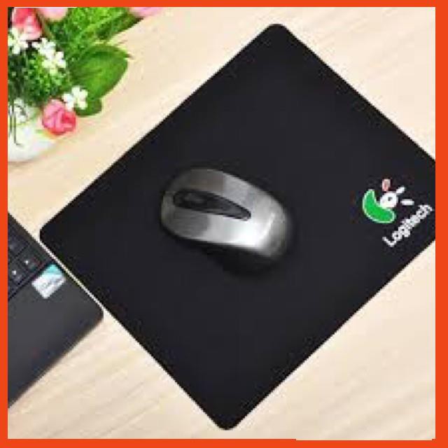 ✅ Miếng lót chuột Logitech - Bàn di chuột chính hãng cao cấp (22 x 18cm)