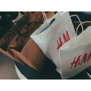Túi giấy H&M
