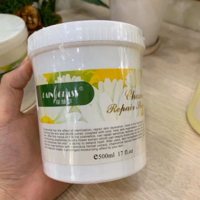 Bộ chăm sóc da mặt hoa cúc (Sữa rửa mặt + Tẩy da chết + Kem massa + Nước hoa hồng)